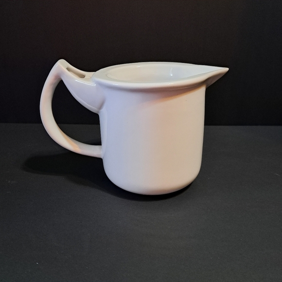 Bandwagon White Porcelain Double Walled Warming Pitcher - Picture 5 of 6